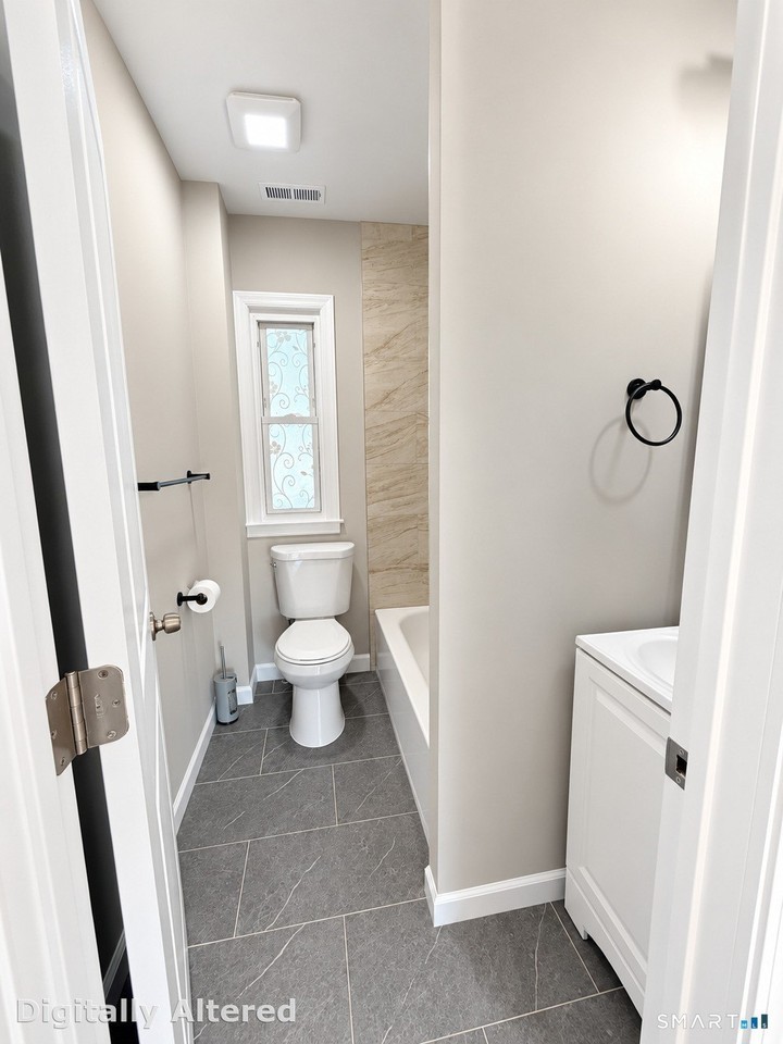542 Beechmont Ave #2ndFL - Photo 6 of 34