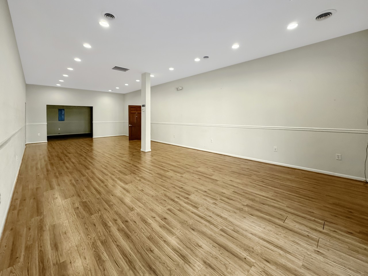 310 9th St #1 - Photo 3 of 12