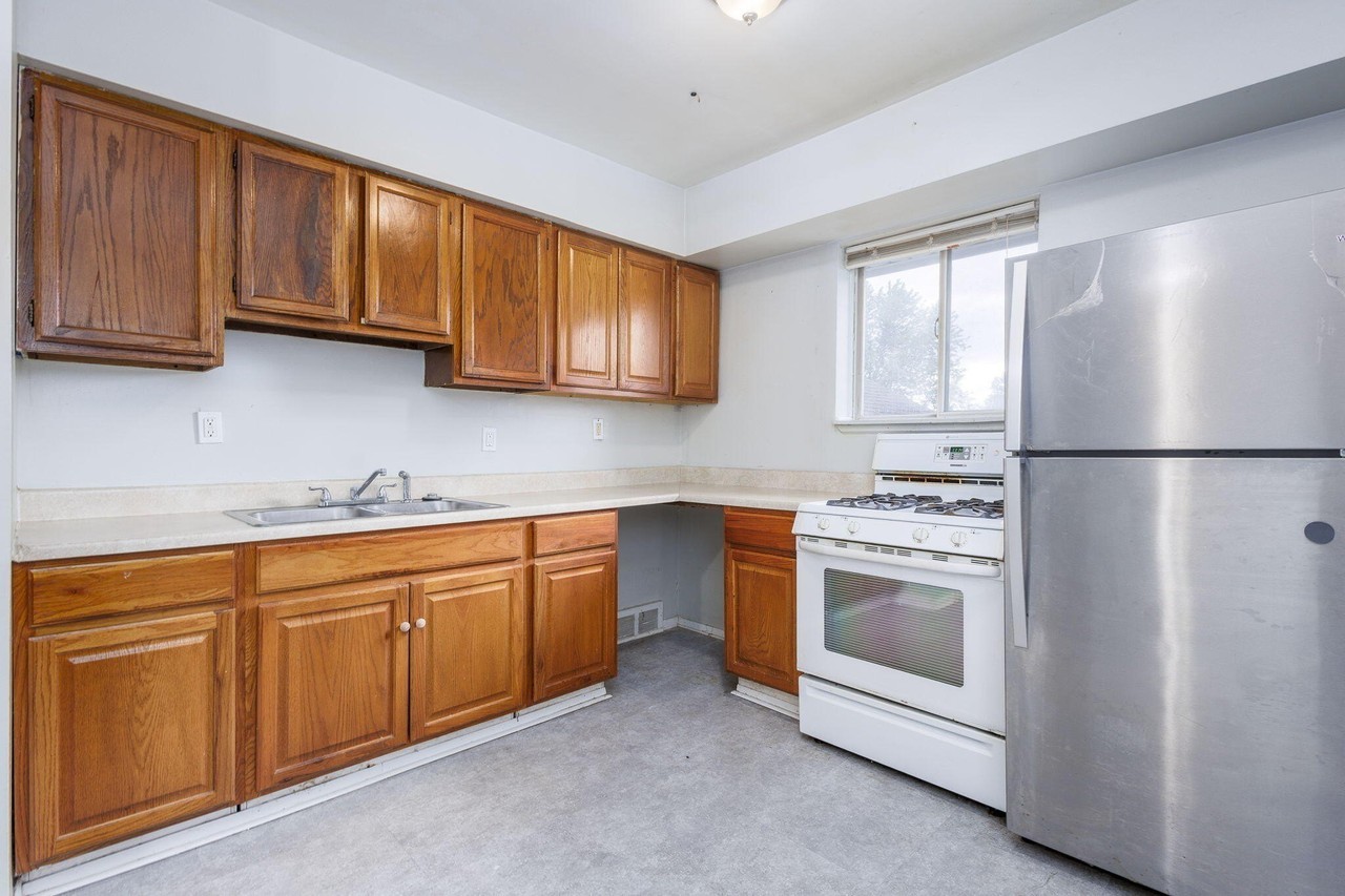 18635 Meier St #BACK - Photo 4 of 21