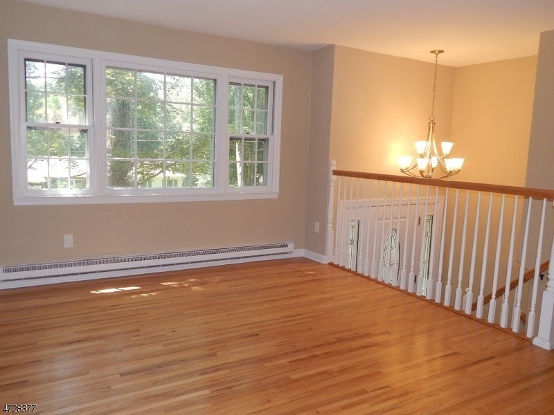 12 Adair St - Photo 3 of 23