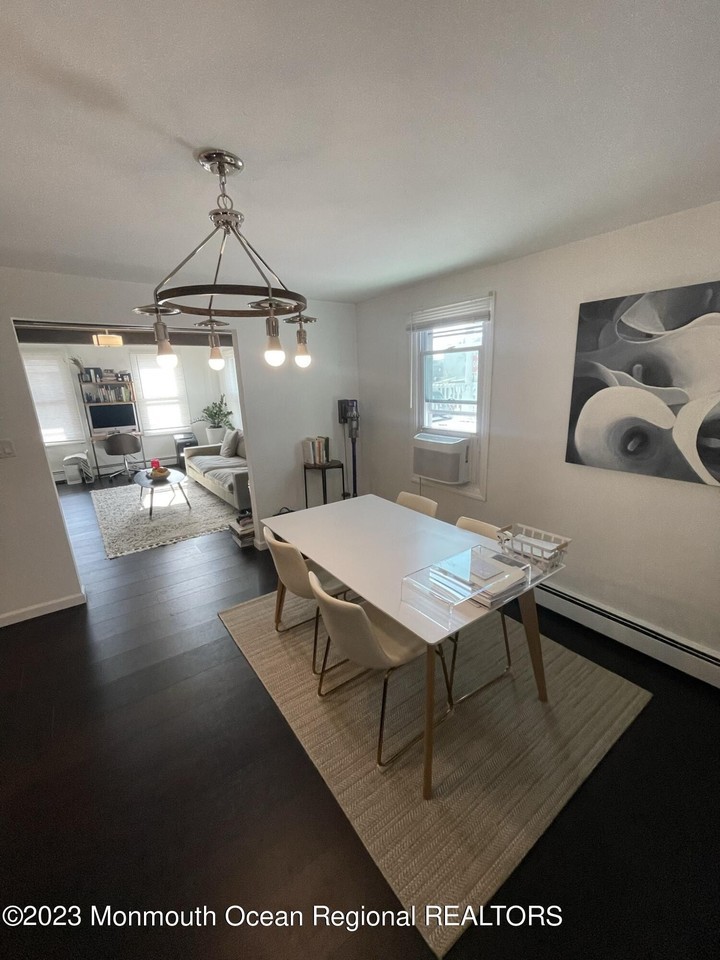 45 Linden Pl - Photo 3 of 9