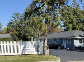 featured image of 602 Harris Ave #4B