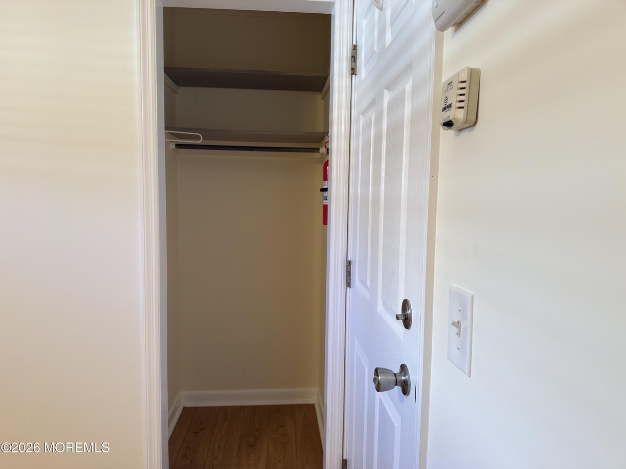 602 Harris Ave #4B - Photo 6 of 8
