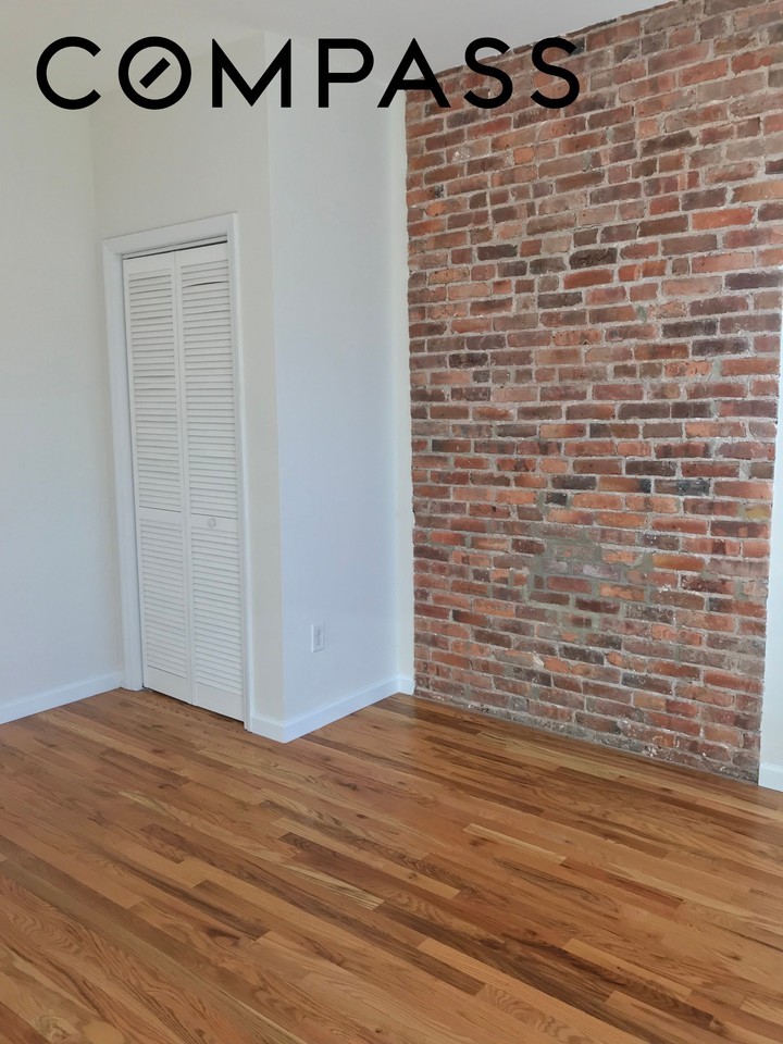 247 58th St #3R - Photo 7 of 7