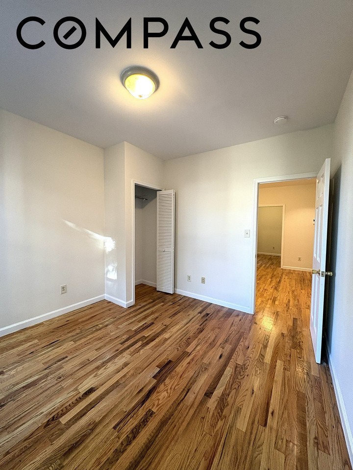317 58th St #2R - Photo 2 of 5