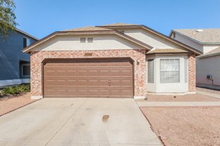 5022 W Fairview St - Photo 1 of 1