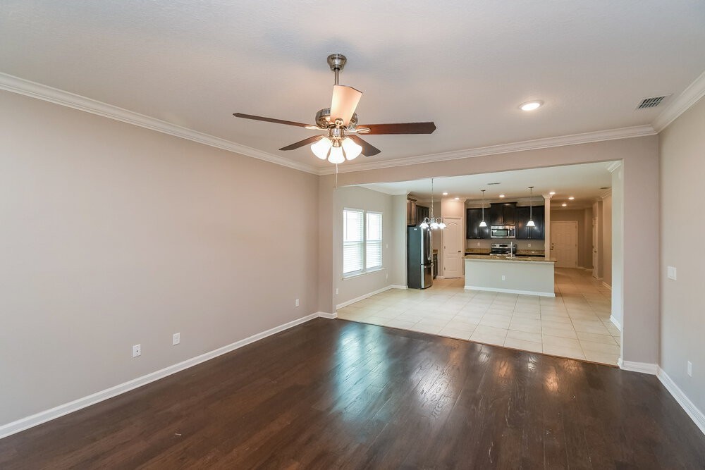 15994 Baxter Creek Dr - Photo 3 of 16