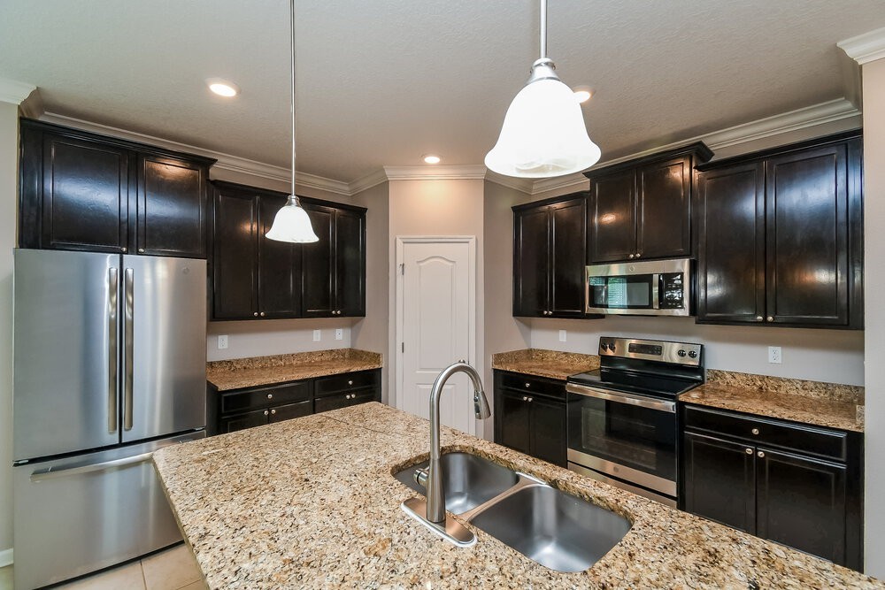 15994 Baxter Creek Dr - Photo 6 of 16