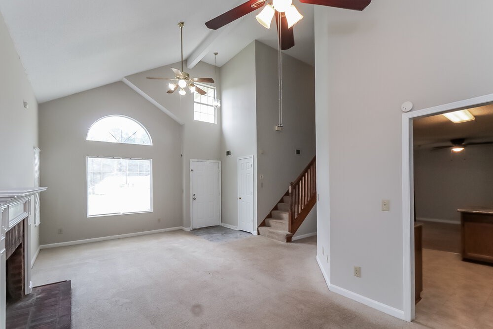 5960 Brookside Dr Se - Photo 6 of 25