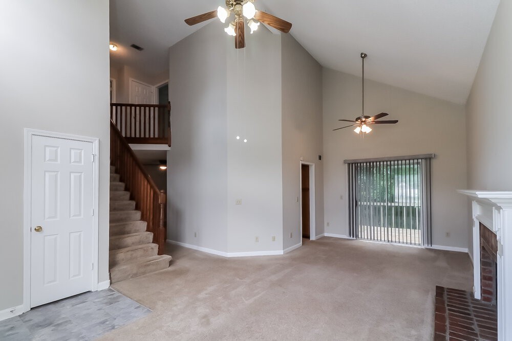 5960 Brookside Dr Se - Photo 7 of 25