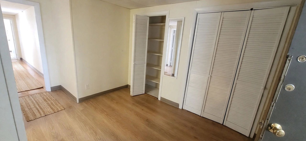 1126 Commonwealth Ave - Photo 7 of 13