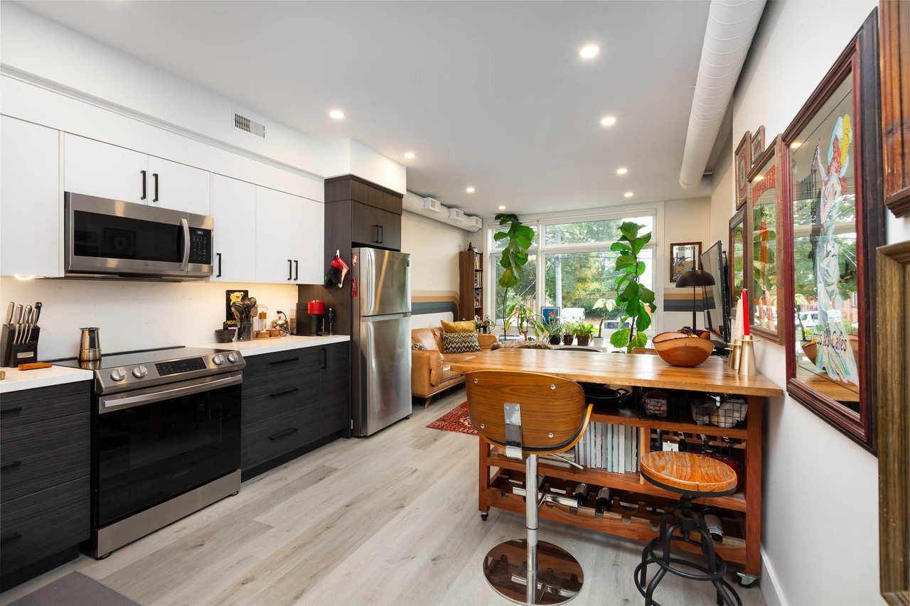 57 Vine Avenue #201 - Photo 5 of 19