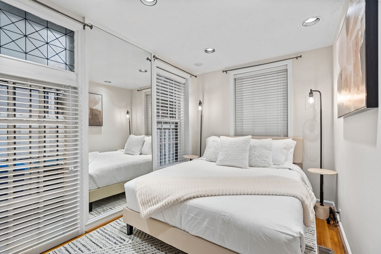 2803 Olive St Nw #1696388P - Photo 5 of 10