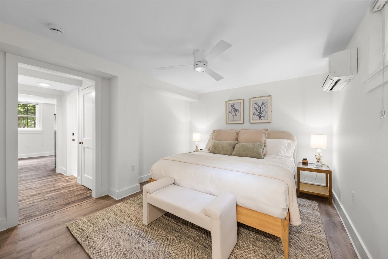 3023 Newark St Nw #1696385P - Photo 6 of 16