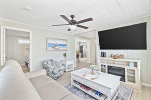 featured image of 430 Yaupon Ave