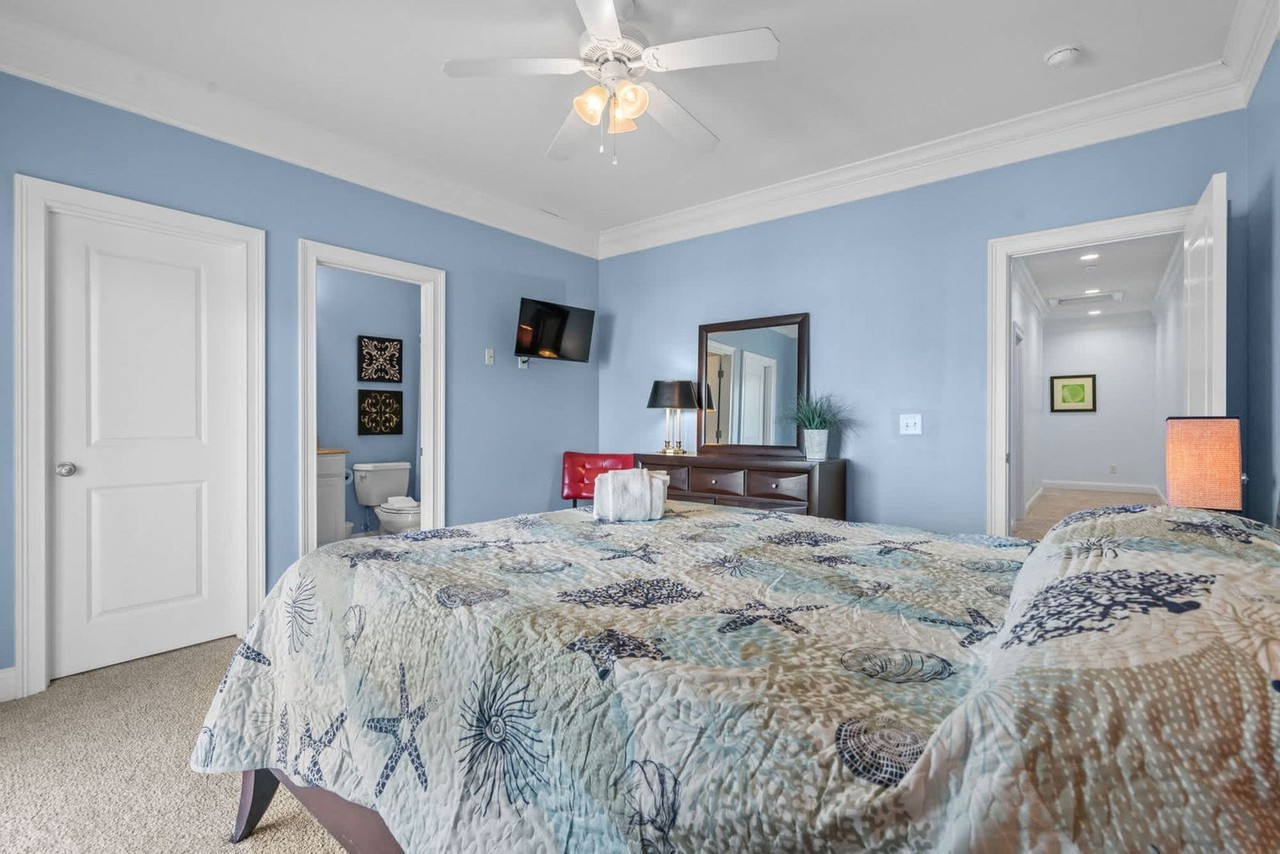 115A 7th Ave S #1308940P - Photo 6 of 42