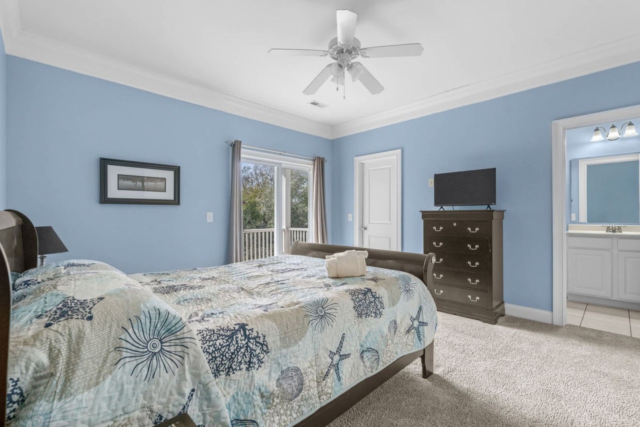 115A 7th Ave S #1308940P - Photo 7 of 42