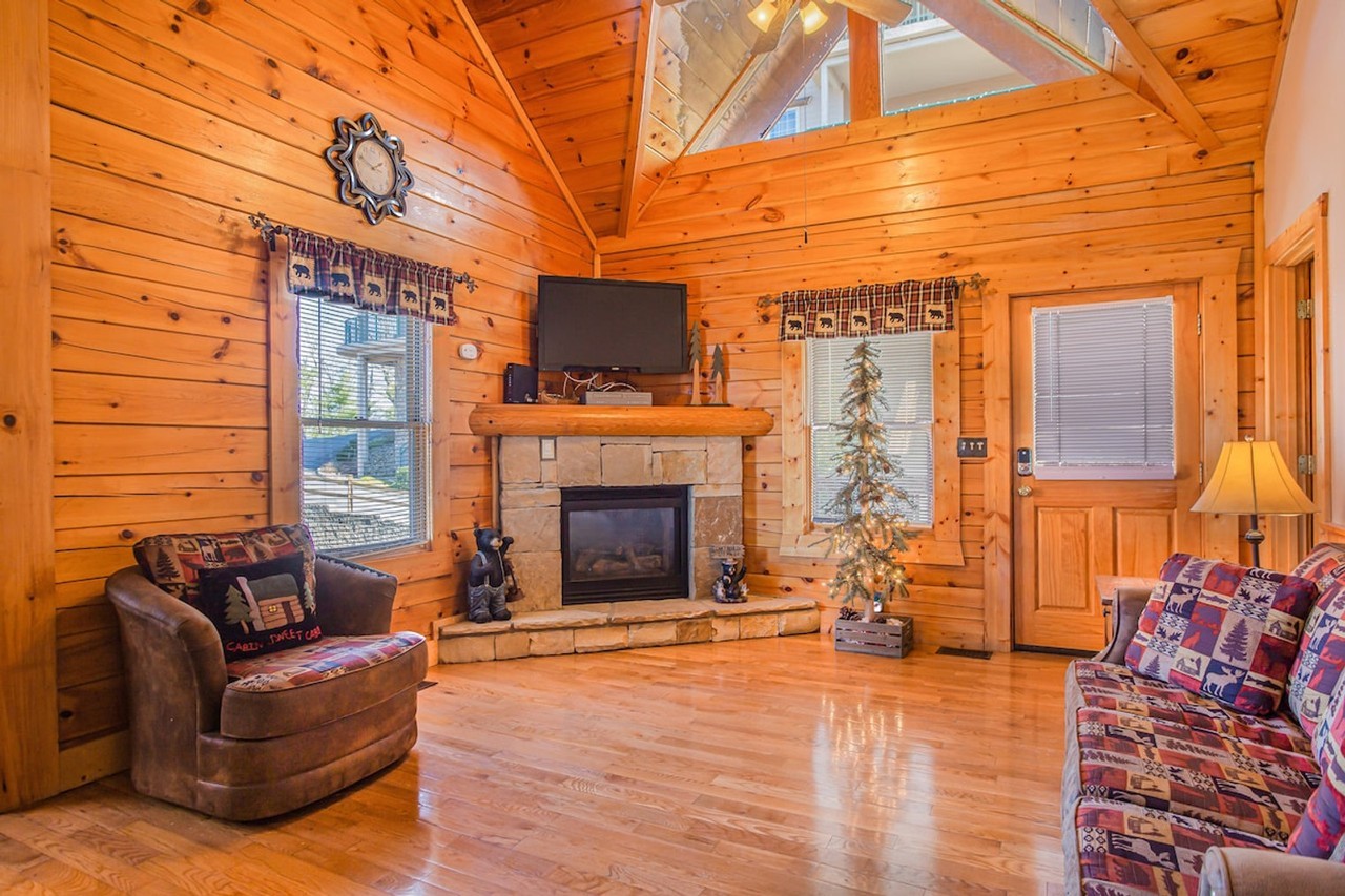 415 Big Bear Way #1590568P - Photo 4 of 31