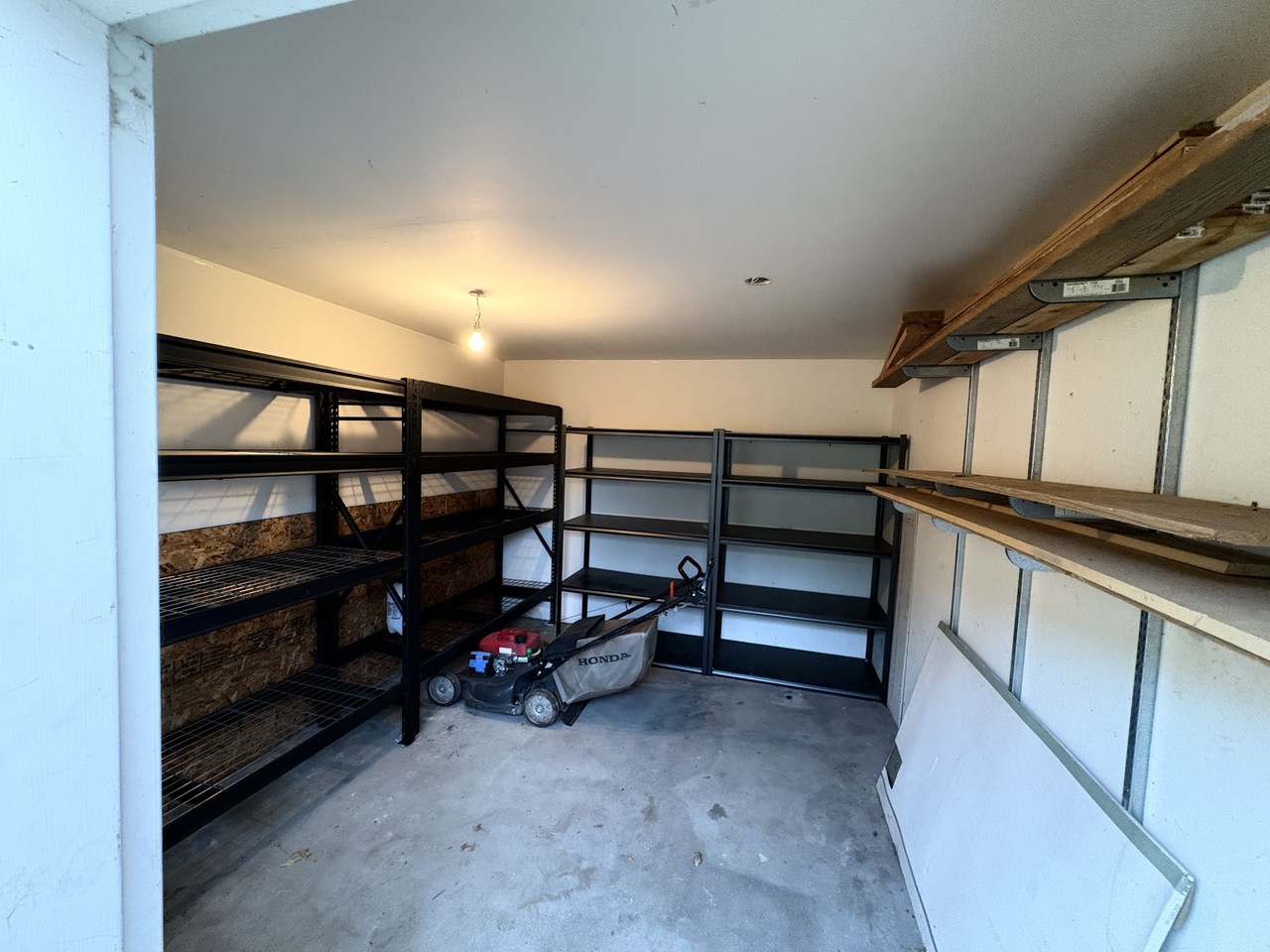 1405 E Bergeson St - Photo 3 of 21
