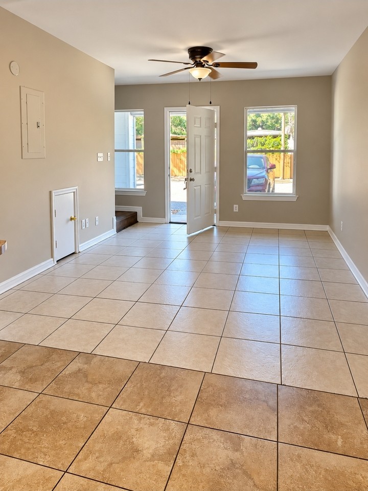 209 E 24th Ave #5 - Photo 6 of 14