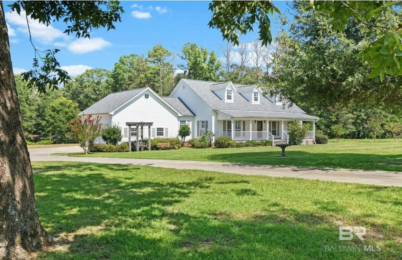 49391 Rabun Rd - Photo 2 of 19