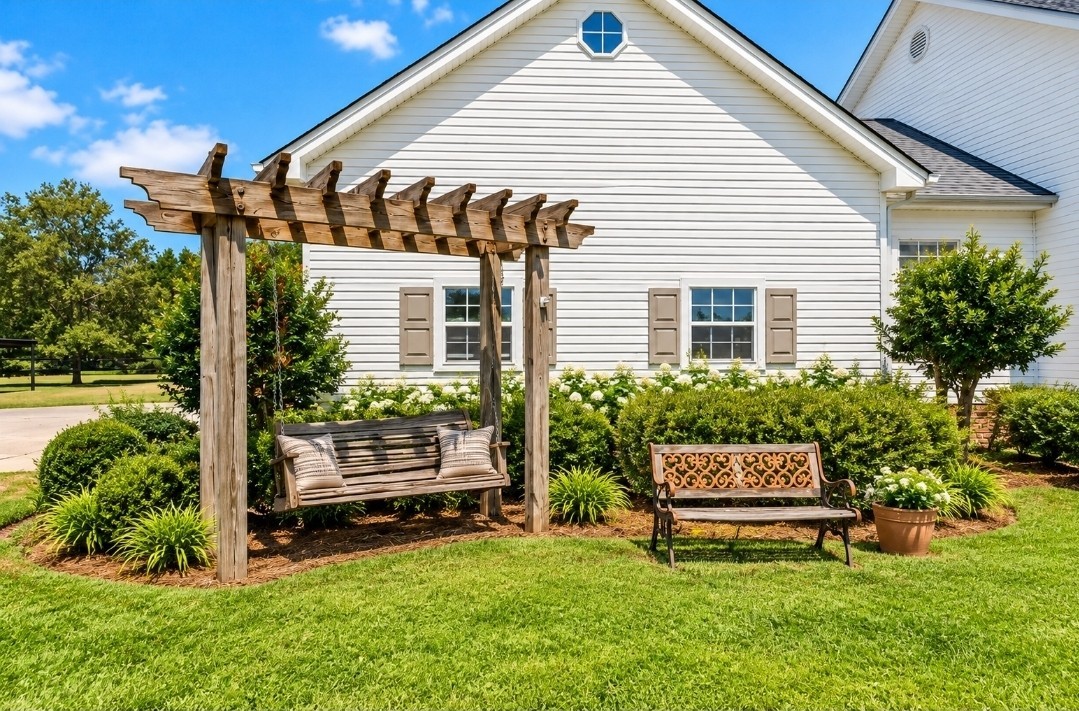 49391 Rabun Rd - Photo 4 of 19
