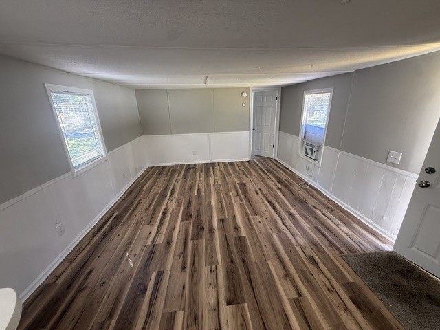 1133 Pickett Rd - Photo 2 of 11