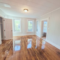 featured image of 52 Andrew St #1