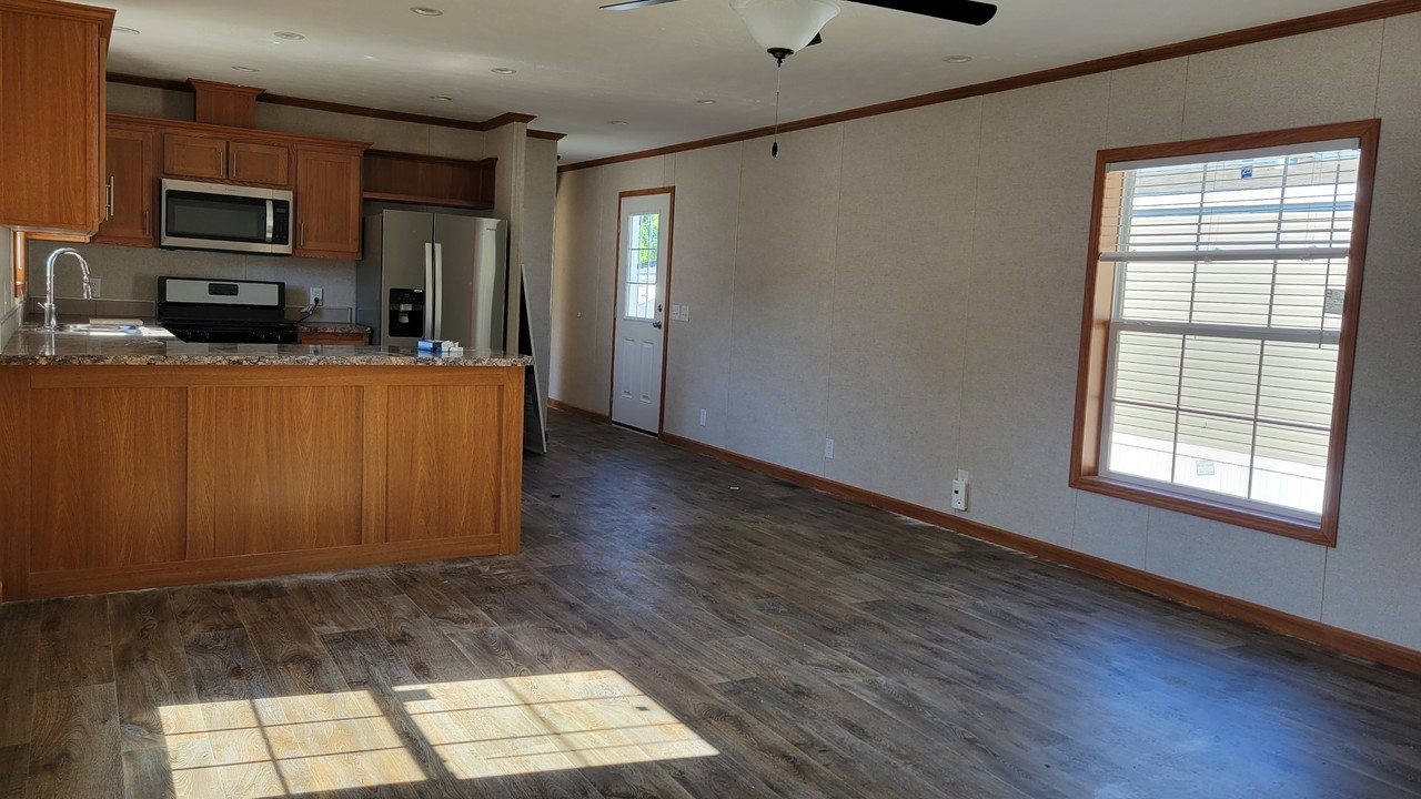 15848 Marentette Dr #334 - Photo 2 of 25