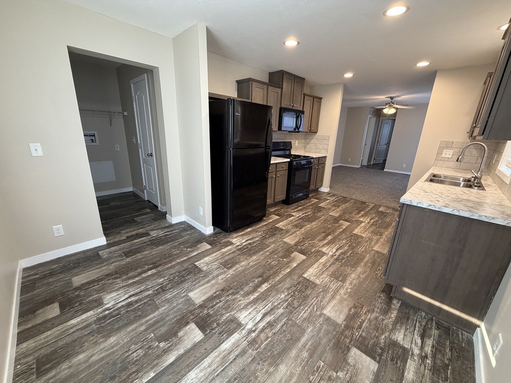 38078 Pardo Dr #401 - Photo 5 of 25