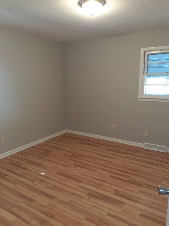 3203 Conrad St - Photo 5 of 12