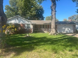 featured image of 9030 W Suncrest St