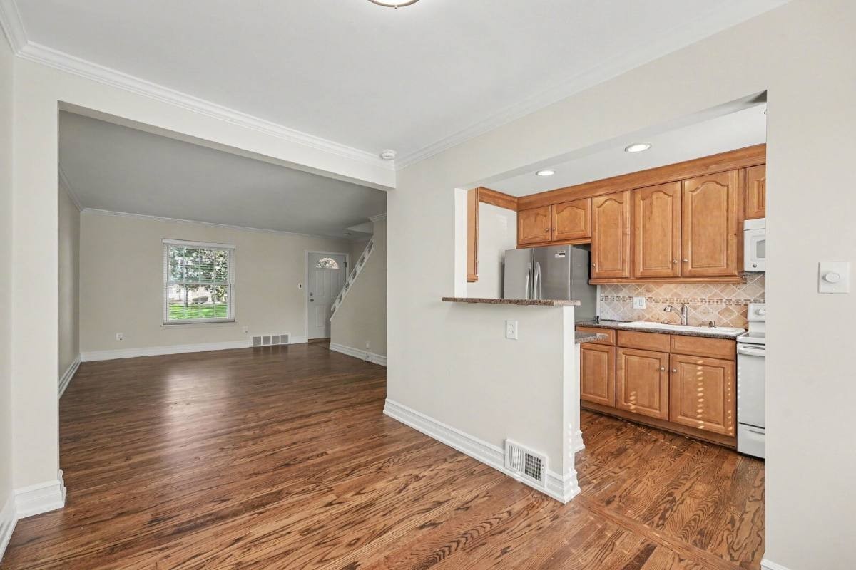 22960 Gary Ln - Photo 4 of 20