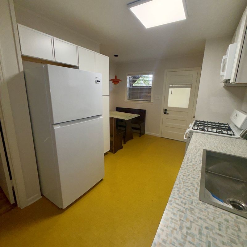 118 Funston Pl ##3 - Photo 7 of 10