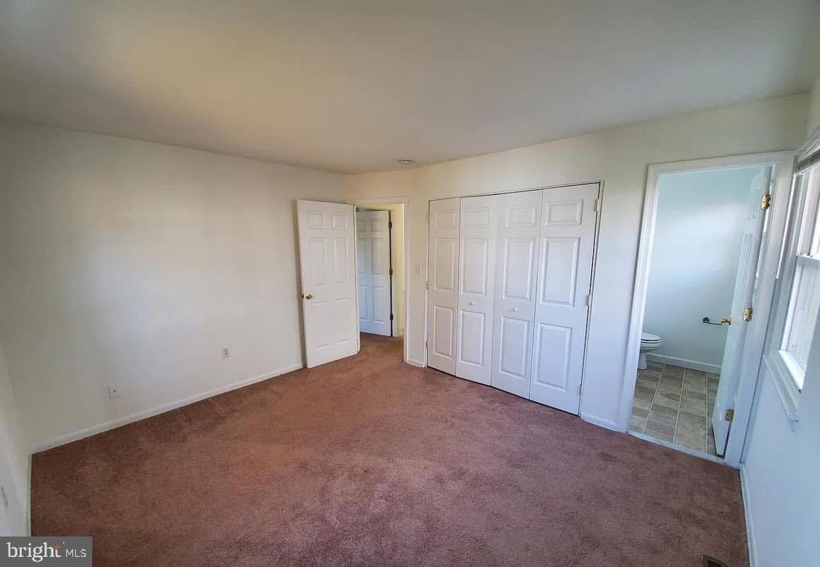 6 Clarion Ct - Photo 4 of 6
