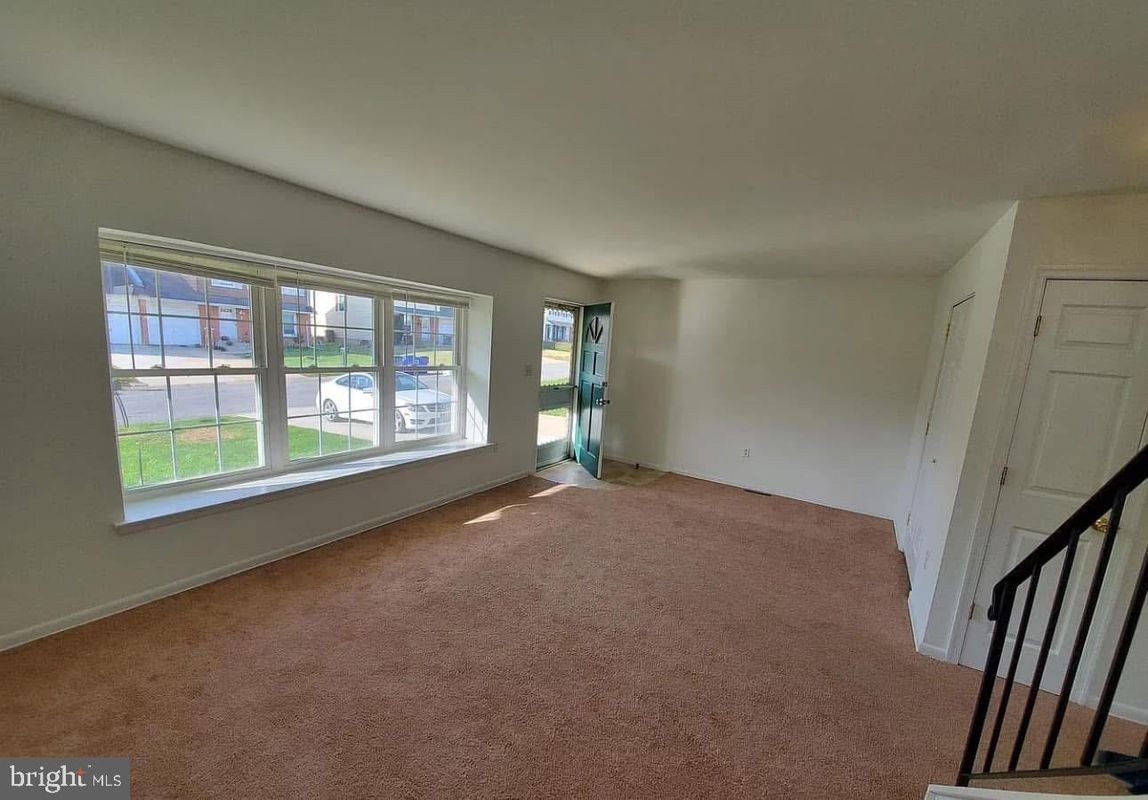 6 Clarion Ct - Photo 5 of 6