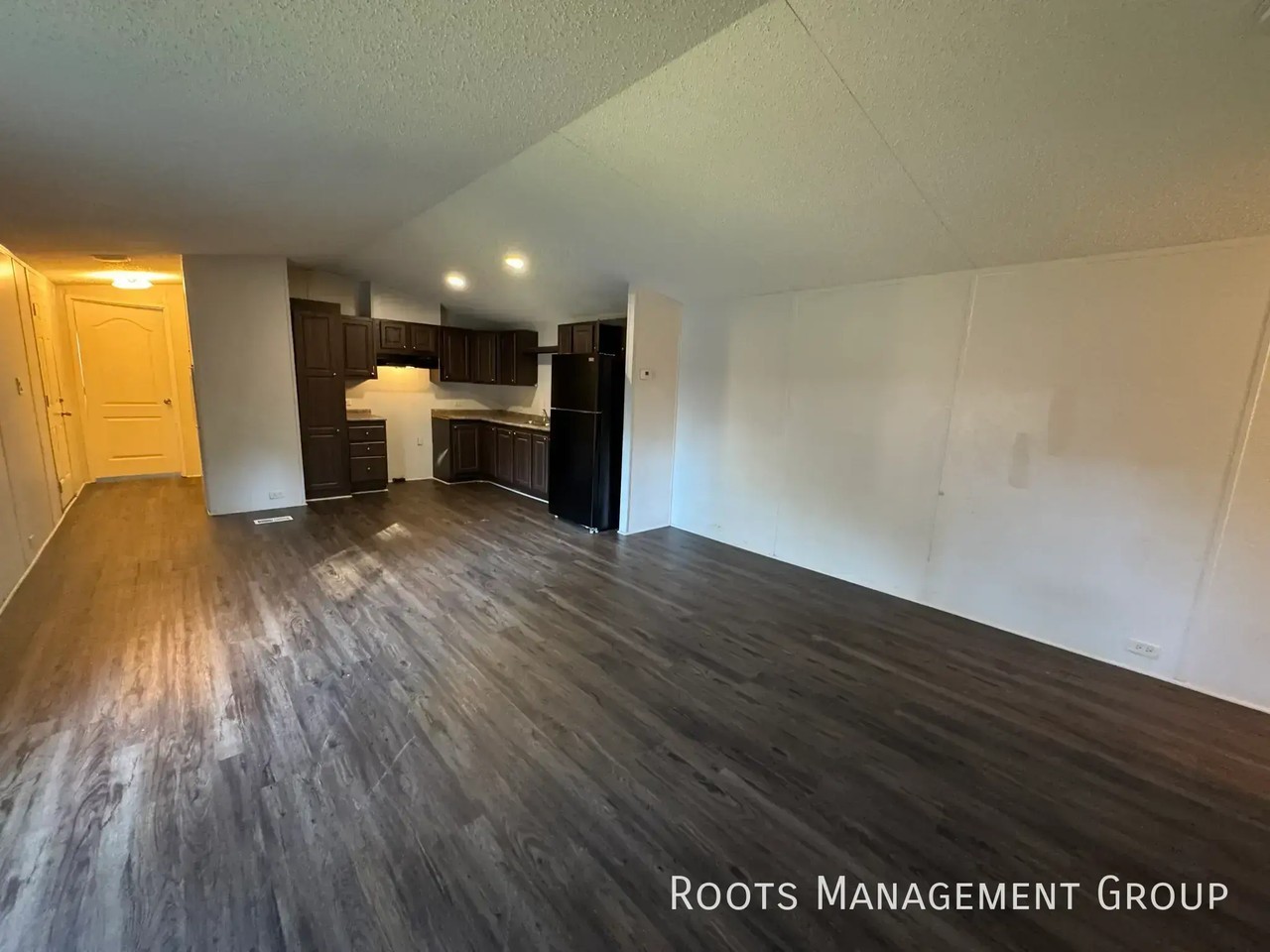1325 N Franklin St #62 - Photo 2 of 27