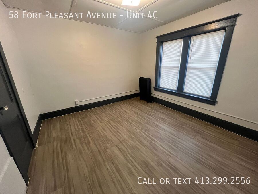 58 Fort Pleasant Ave #4C - Photo 7 of 12