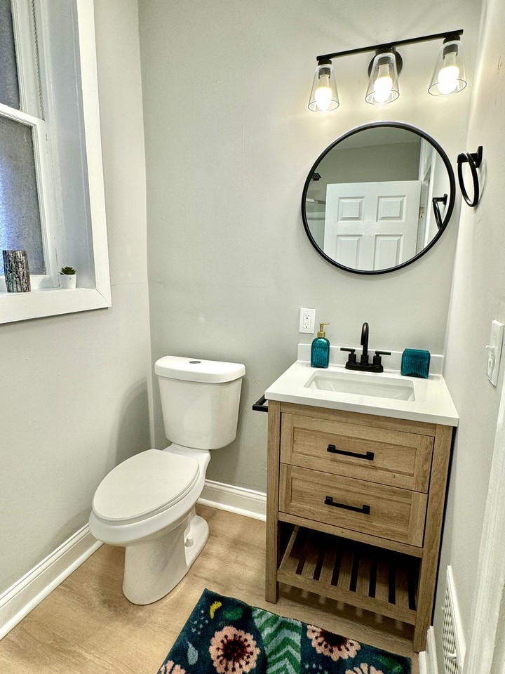 3430A Grace Ave #3430A - Photo 5 of 11