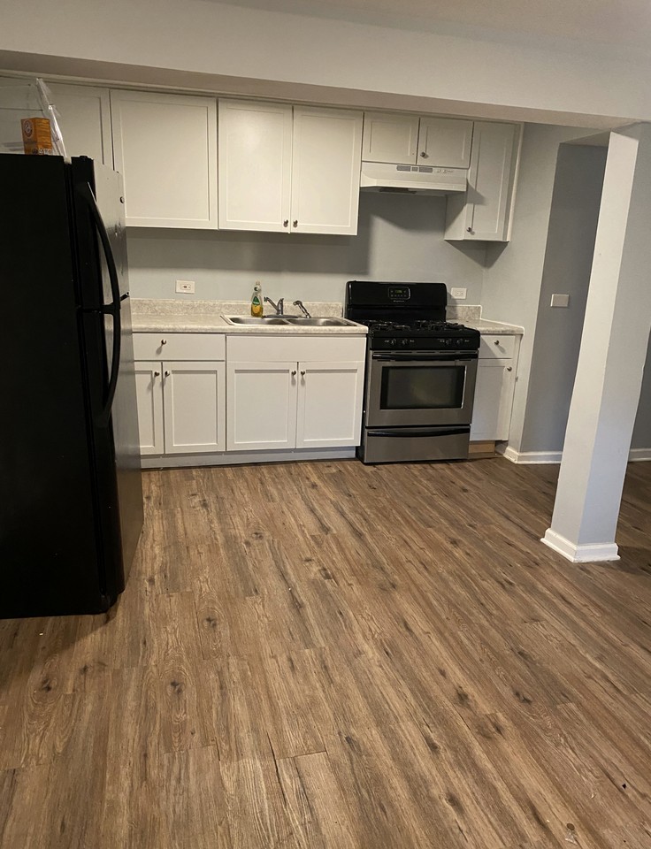 1538 S Millard Ave #G - Photo 3 of 6