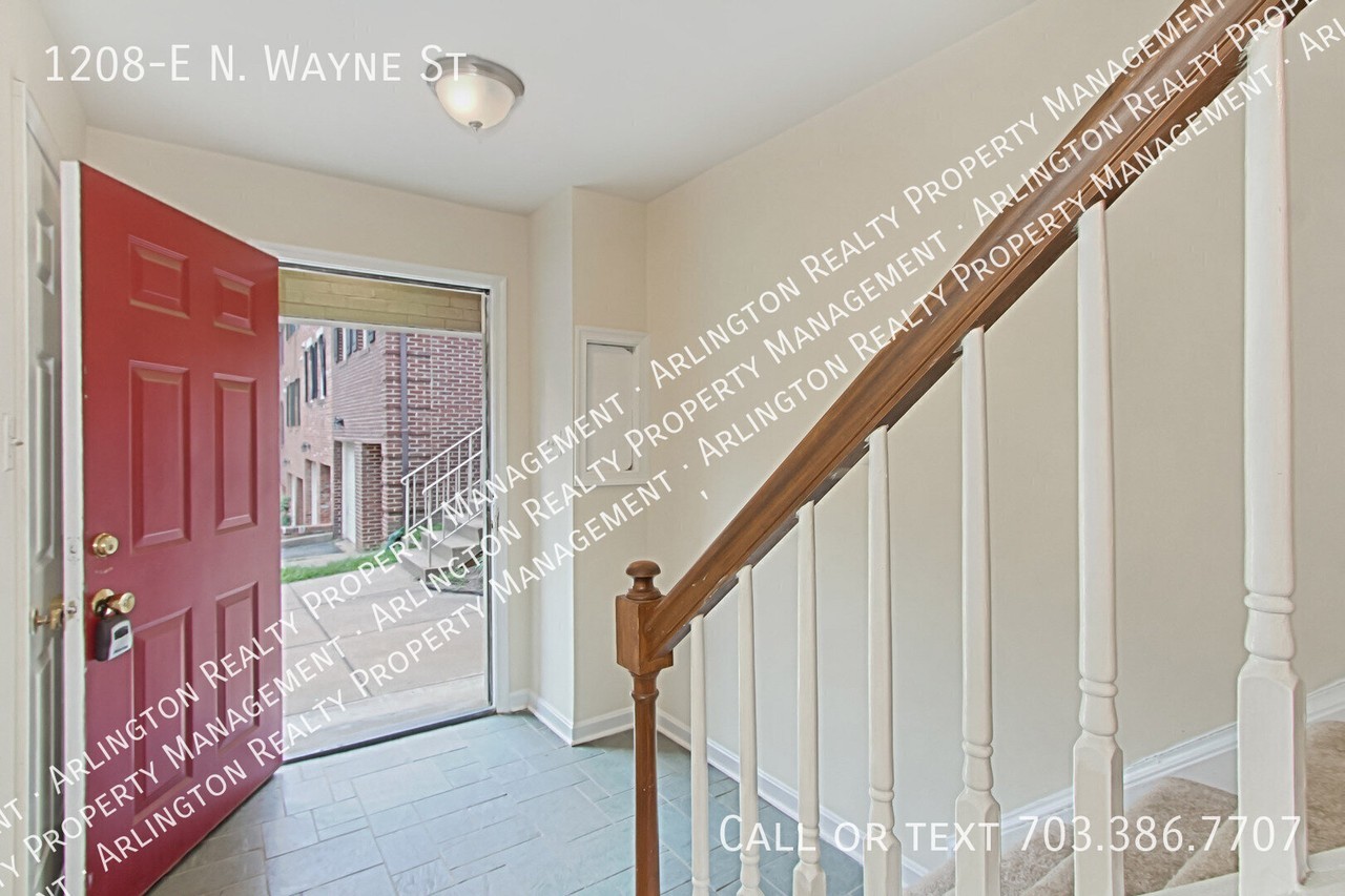 1208 N Wayne St Unit E - Photo 6 of 29