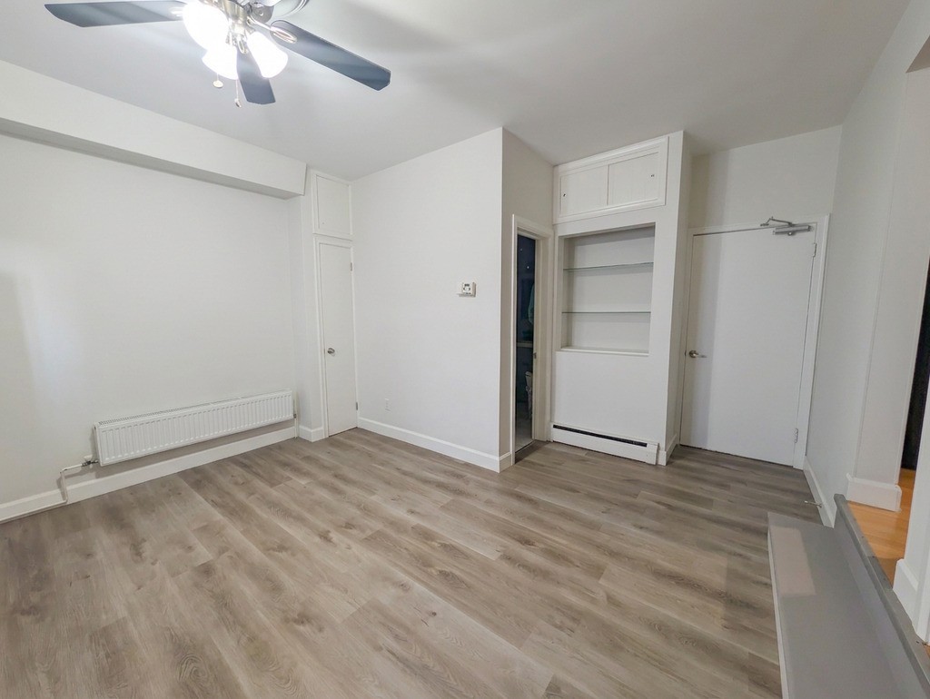 82 Albert St - Photo 4 of 13