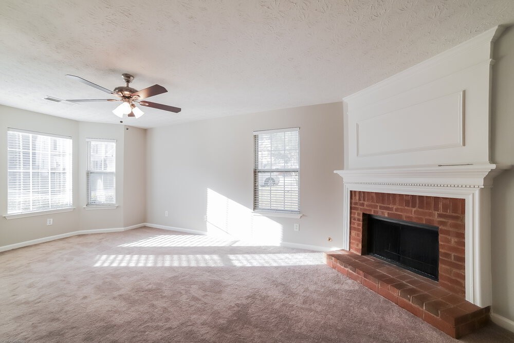 7109 Ambercrest Ct - Photo 5 of 17