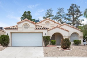 featured image of 910 High Plains Dr