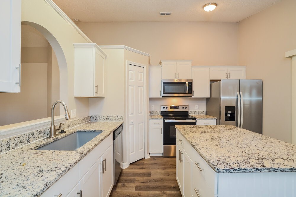 324 Placid Lake Dr - Photo 6 of 16