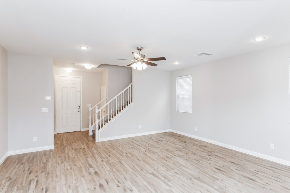 7188 Kiowa Peak Ave - Photo 6 of 17