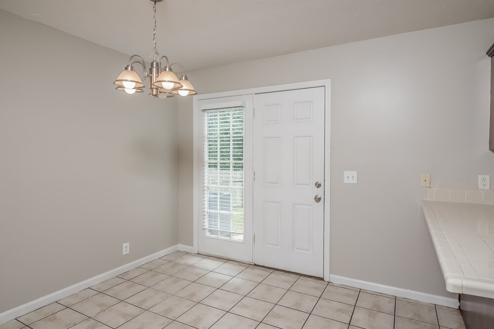 201 Bill Stewart Blvd - Photo 4 of 15