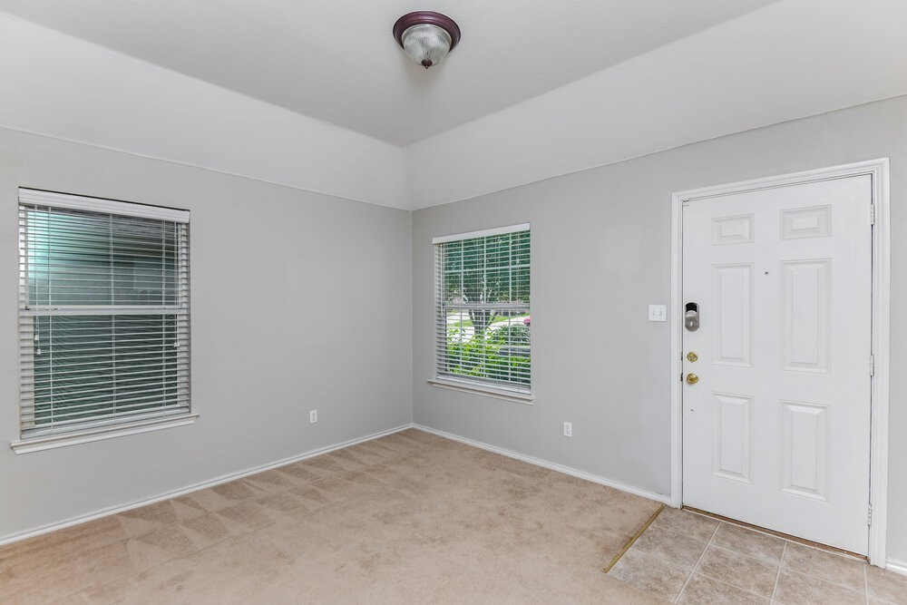 3405 Saint Vincent Rd - Photo 5 of 16