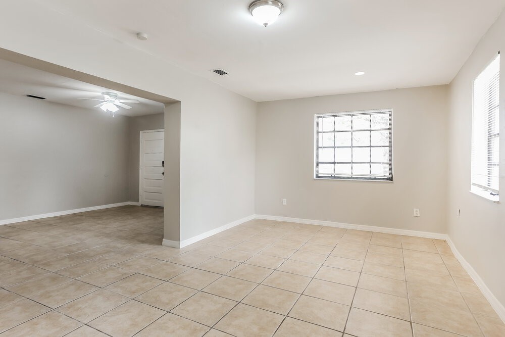 2261 E Golf Dr - Photo 7 of 16