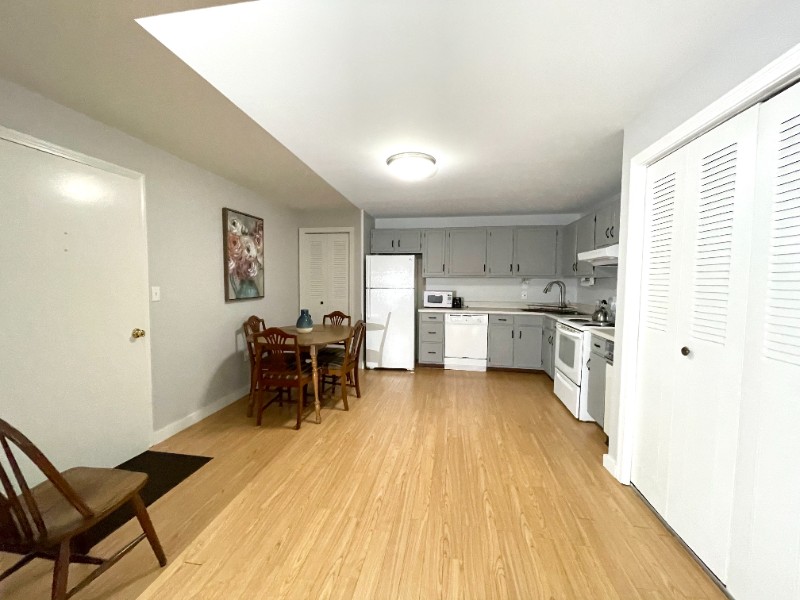 62 Kennison St #4 - Photo 5 of 26